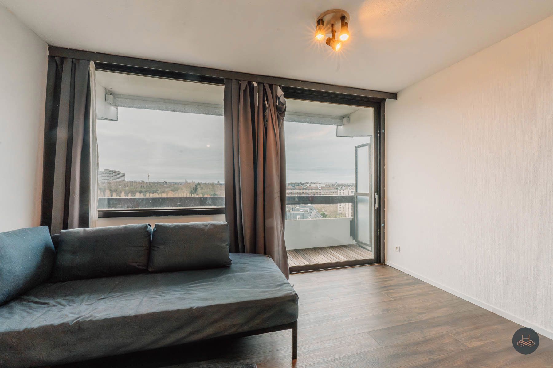 Instapklare studio met panoramisch uitzicht foto 12