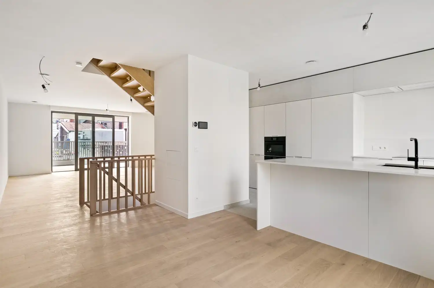 Triplex met 5 slaapkamers en 2 terrassen in Lier foto 11