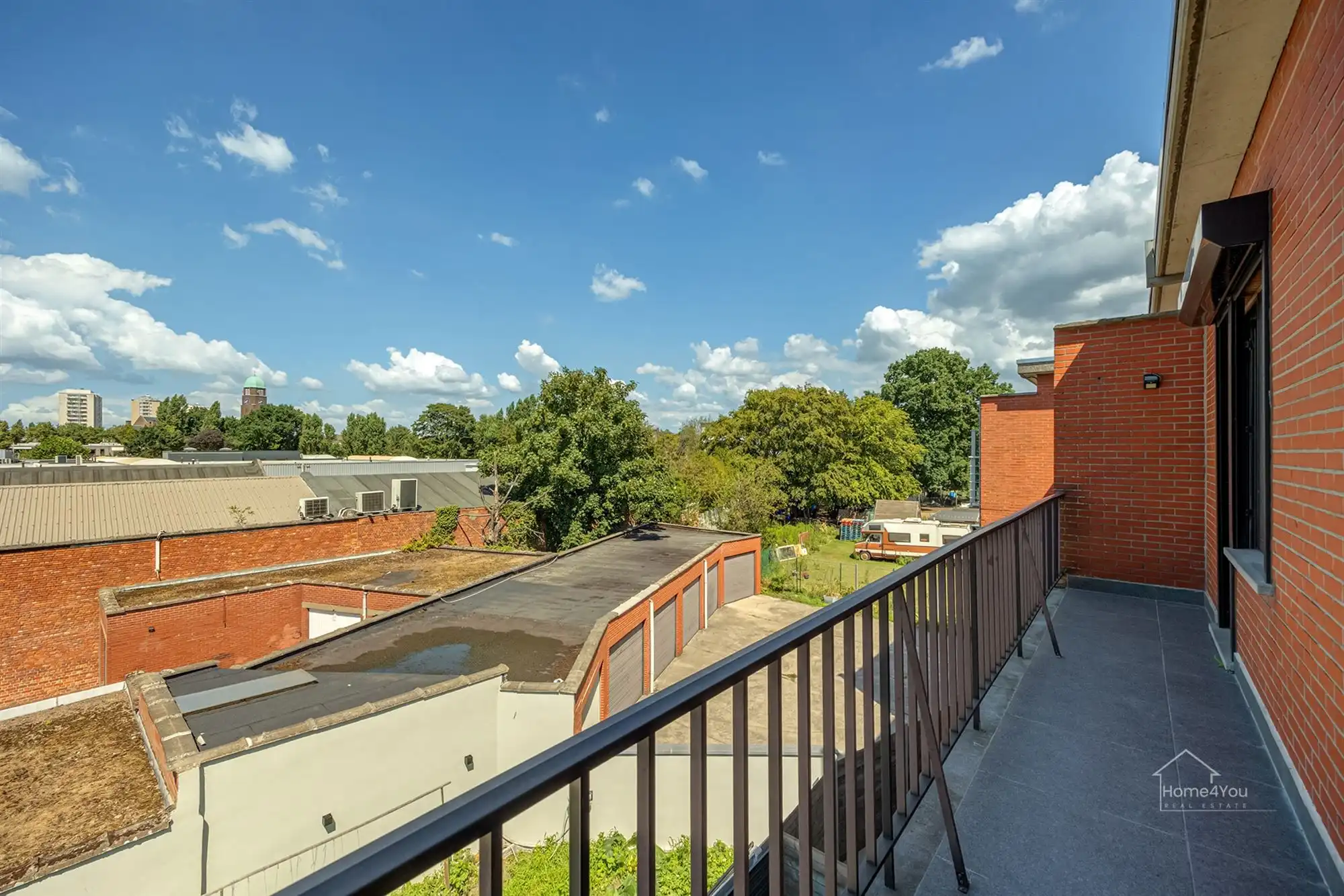 Instapklaar Appartement Toplocatie, 2Slaapk, Terras, Garagebox foto 3