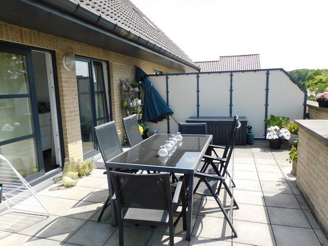 Duplex appartement met groot terras en garage foto 14