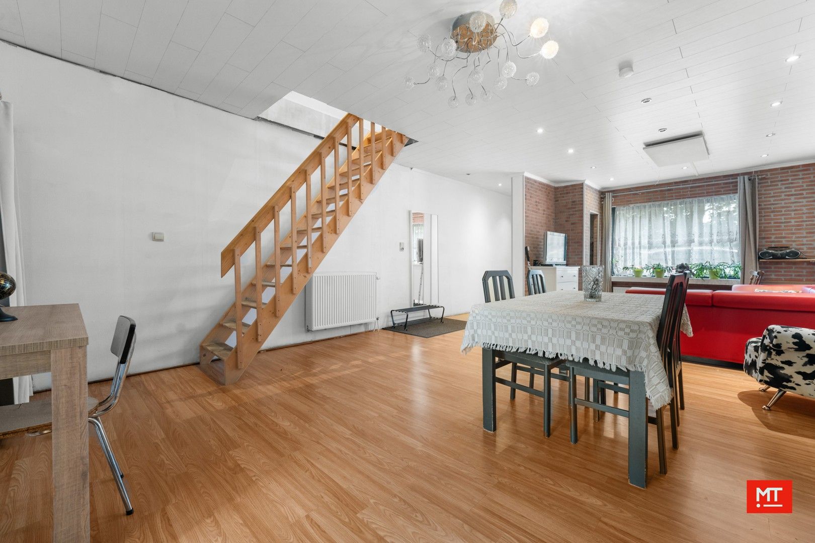 Te renoveren woning in rustige straat nabij centrum Menen foto 5