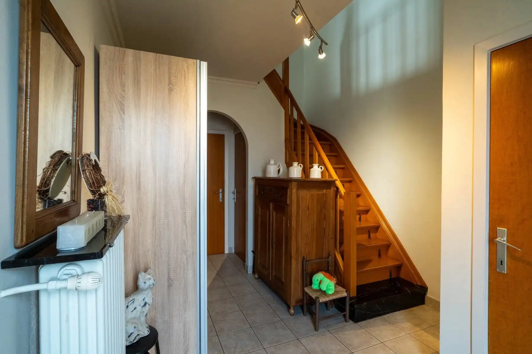 Instapklare woning met 3 slpks en tuin met landelijk zicht foto 2