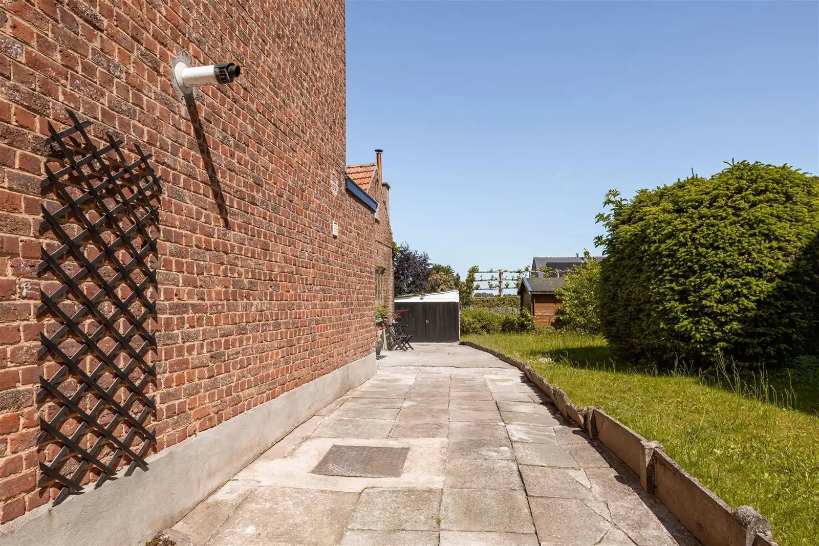 Huis met tuin op toplocatie! foto 30