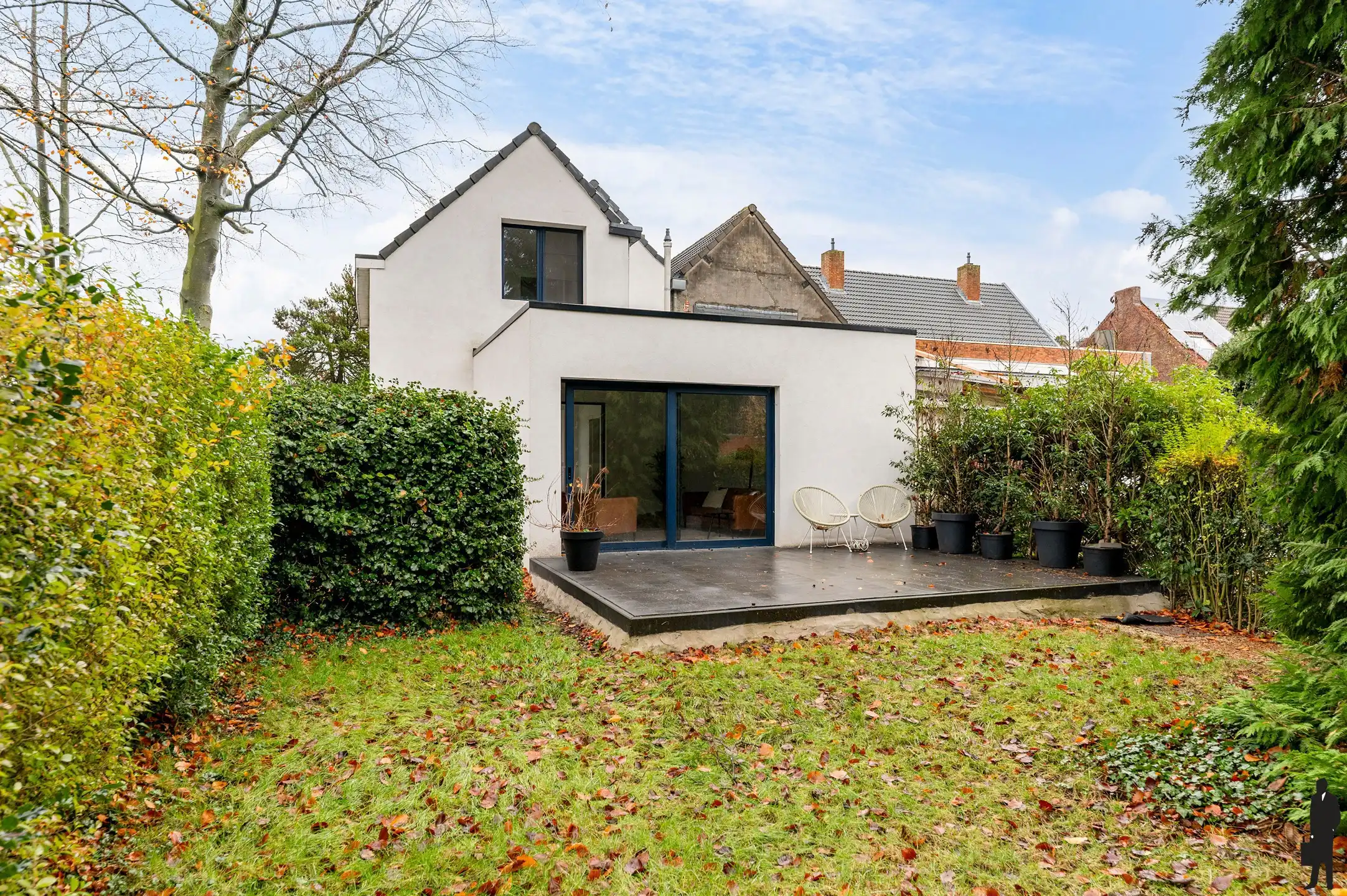 Gerenoveerde woning op ca. 520m2 met 3 slaapkamers en bureau foto 17