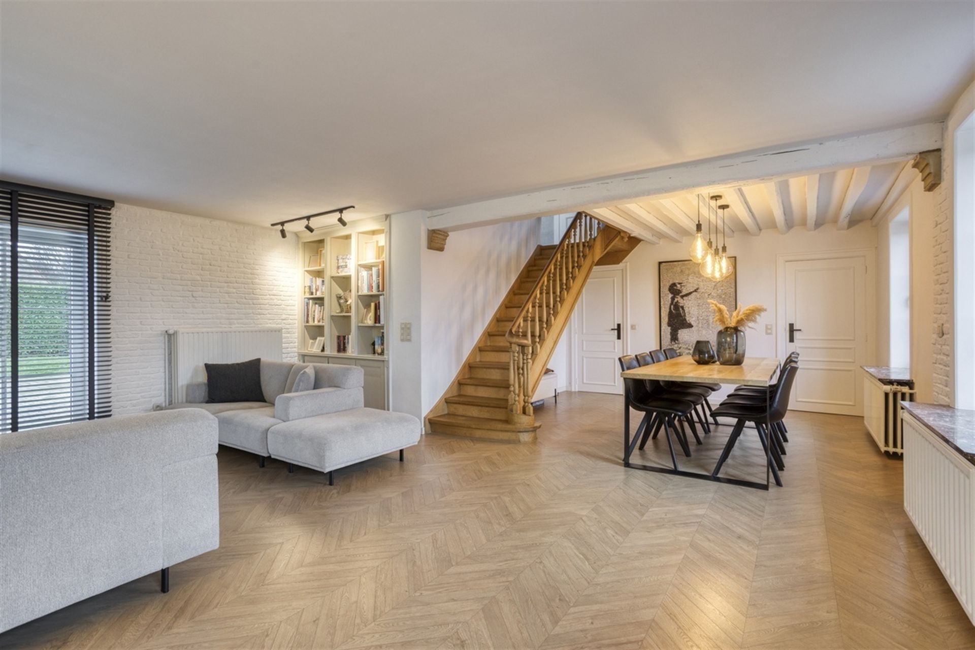 Gerenoveerde hoevewoning in het landelijke Kobbegem! foto 8