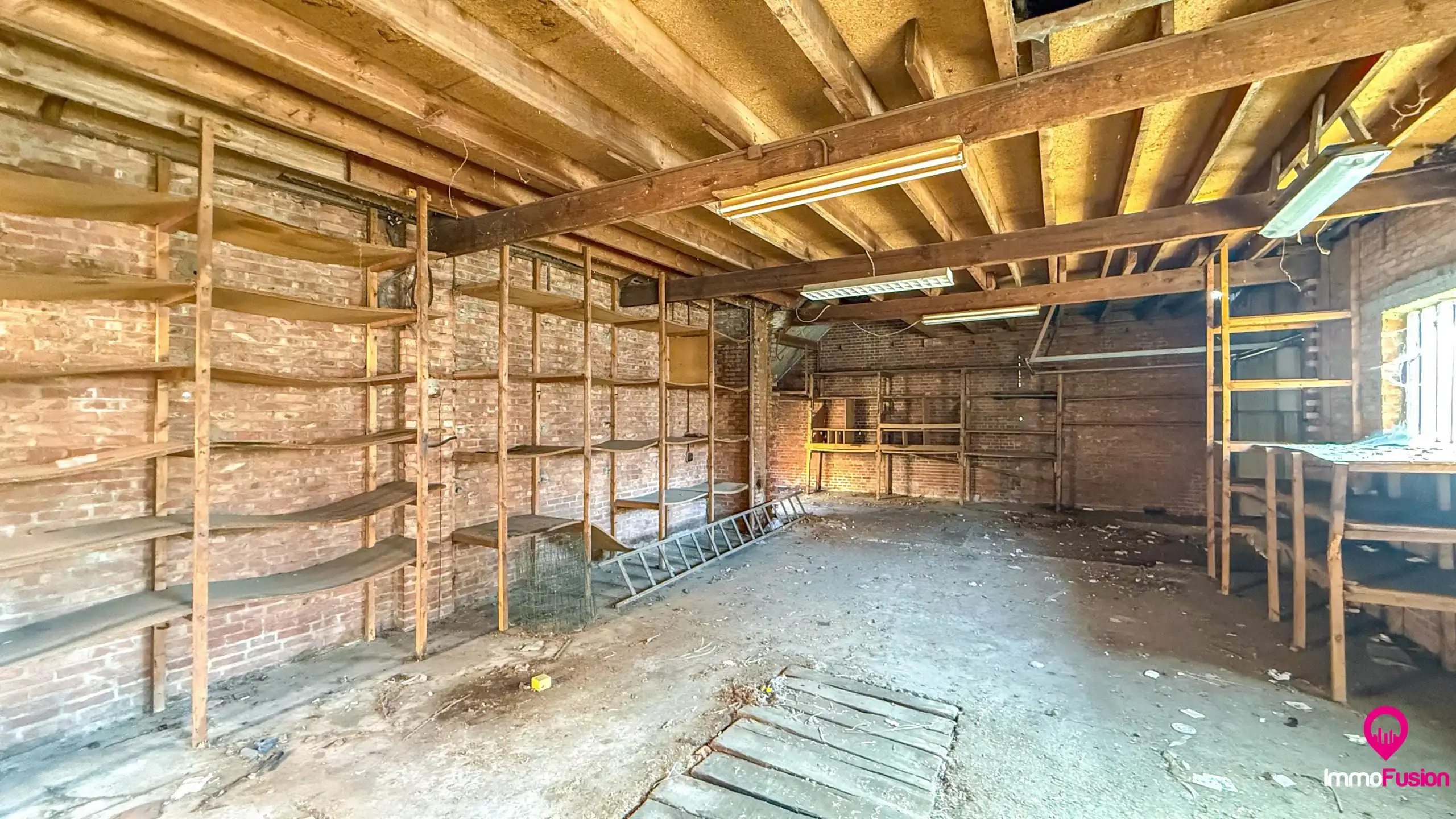 Woning te renoveren met veel mogelijkheden in Ham! foto 14