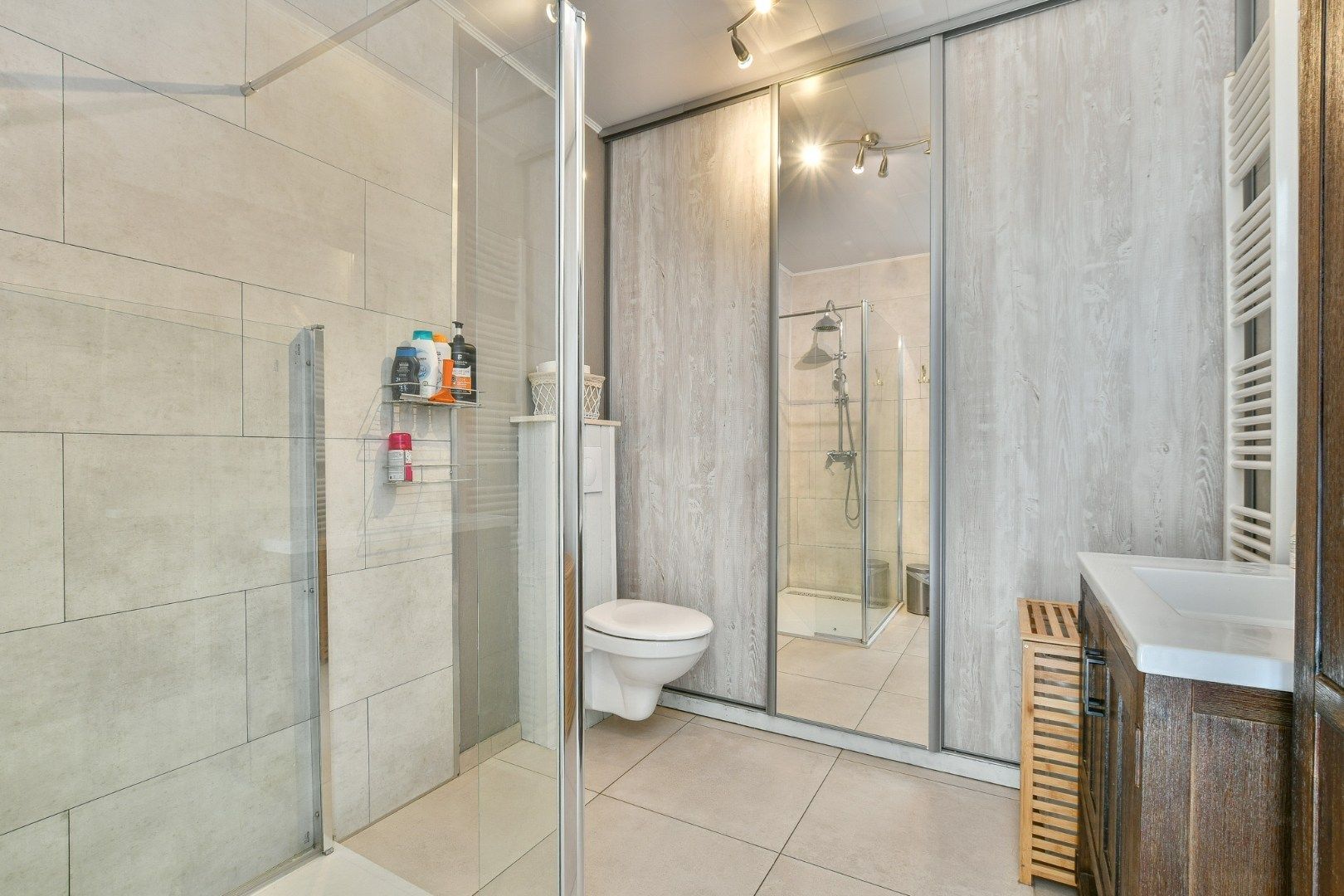 Instapklare woning op toplocatie in rustige woonwijk te Harendijke, Wenduine! foto 20