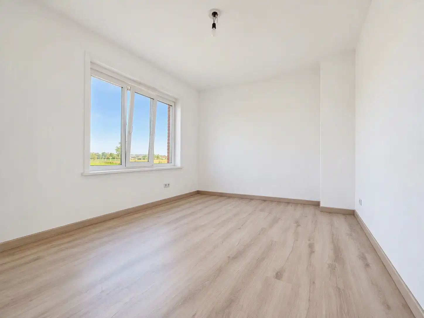 Gezellige gezinswoning met 4 slaapkamers foto 5