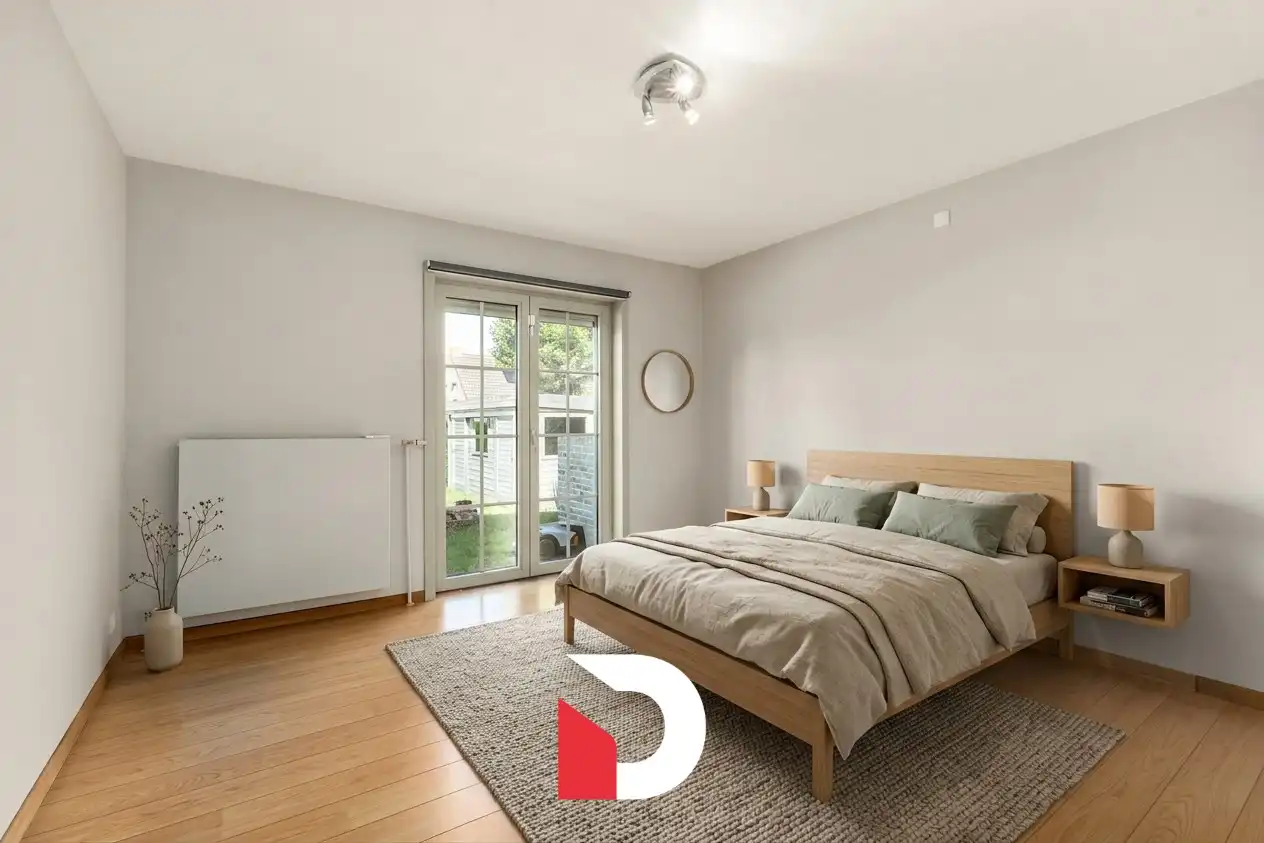 Alleenstaande woning in een residentiële omgeving te Sint-Kruis. foto 12