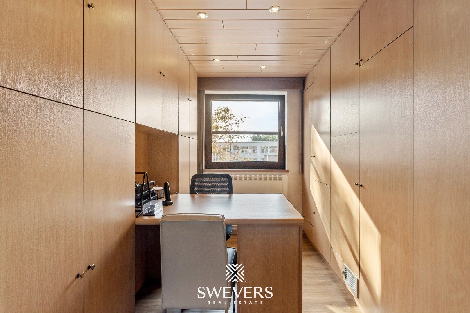 Unieke woon- en handelscombinatie te Lummen centrum foto 30