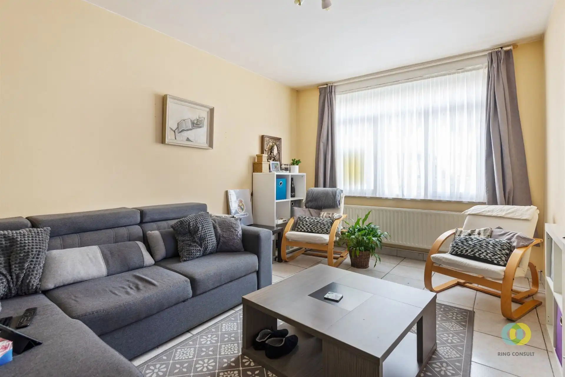 Te renoveren appartementsgebouw foto 3