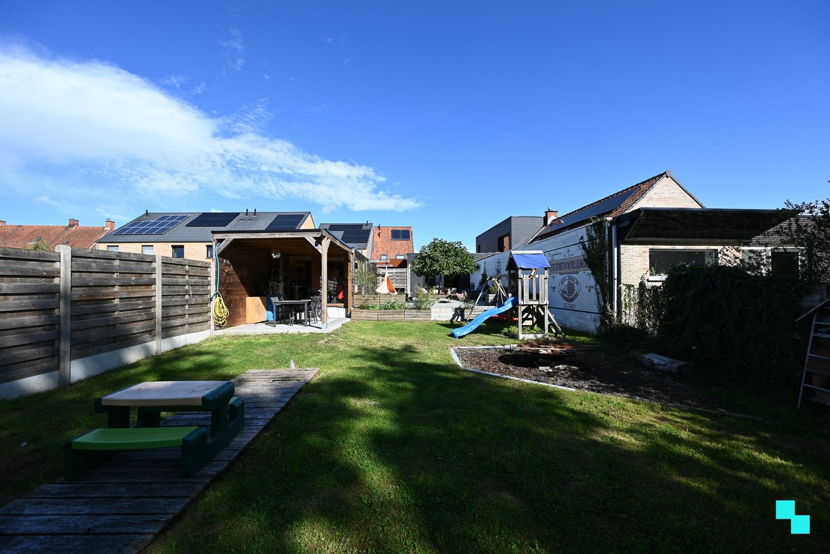 Energiezuinige woning met fantastische tuin op grens Izegem / Rumbeke foto 18
