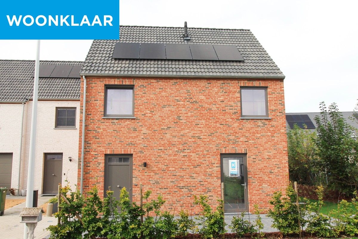 Instapklare landelijke nieuwbouwwoning in Poperinge foto {{pictureIndex}}