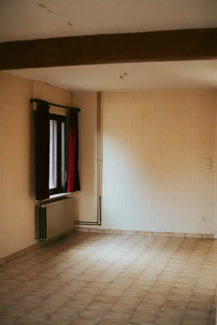 Renovatiewoning met grote garage foto 26