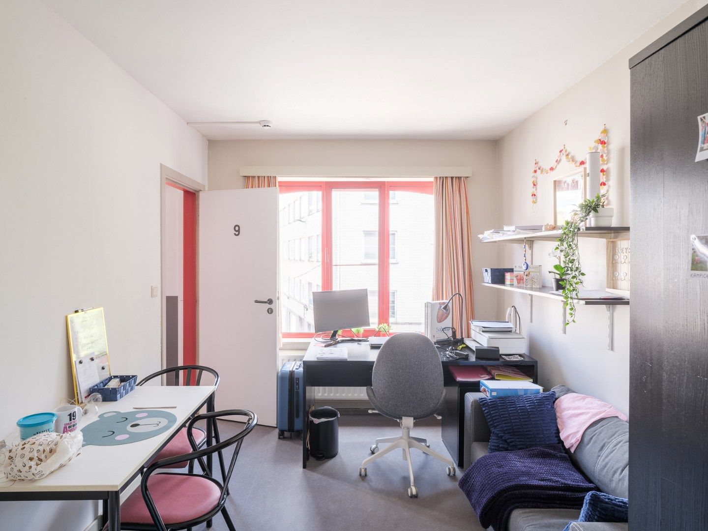 Uitstekende investeringskans met 10 studentenkamers en 4 studio's  in het hart van de studentenstad foto 19