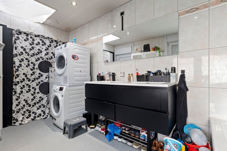 KNUSSE GEZINSWONING MET GARAGE EN ZONNEPANELEN IN SINT-TRUIDEN foto 12