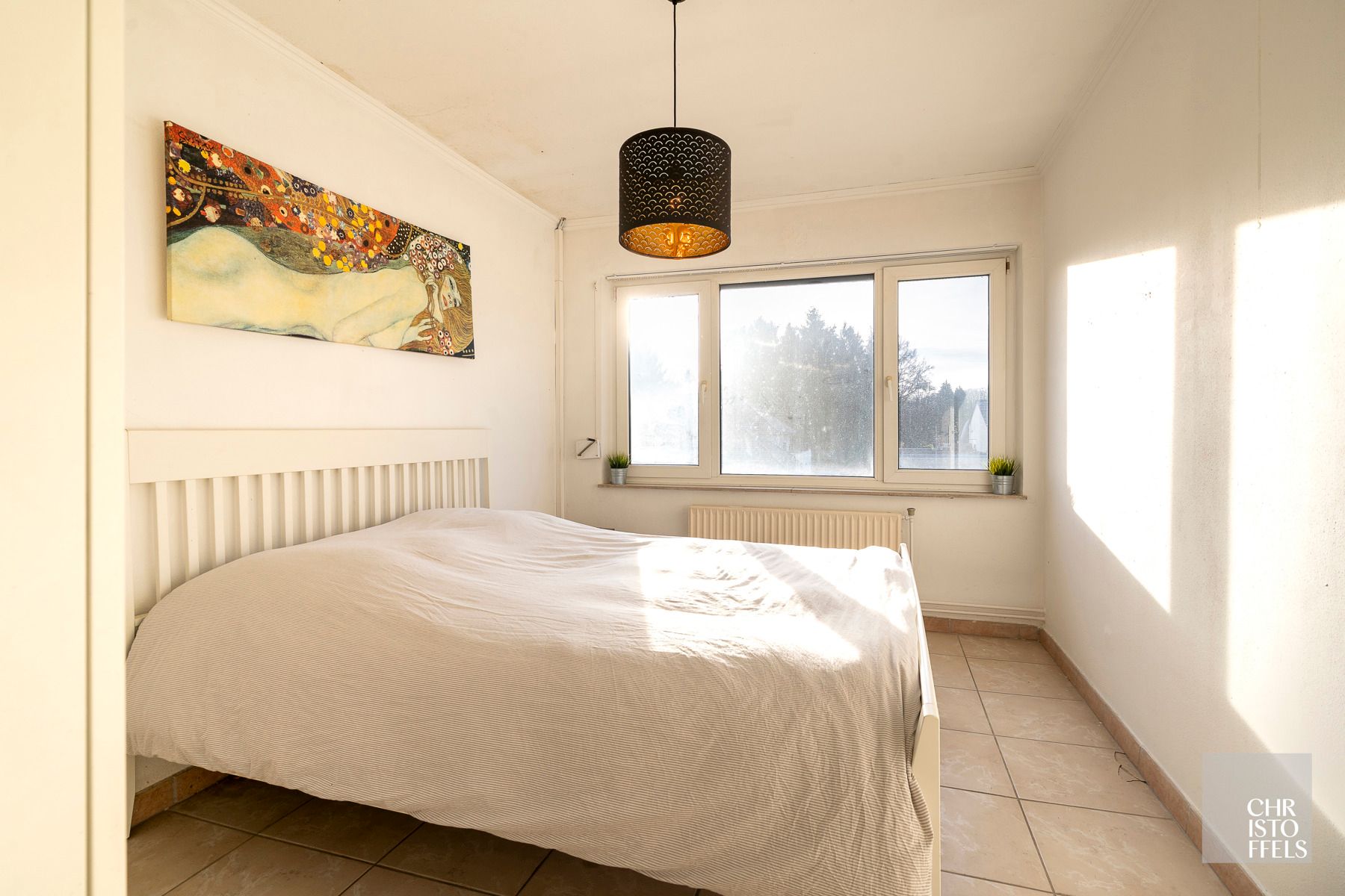 Te renoveren woning met 3 slaapkamers op ruim perceel van 1.085 m² foto 5