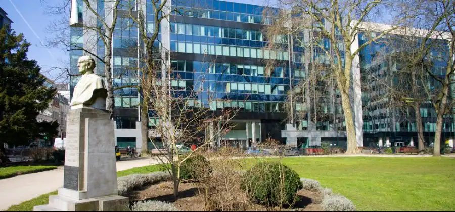 Square de Meeus 40, 1000 Brussel foto {{pictureIndex}}