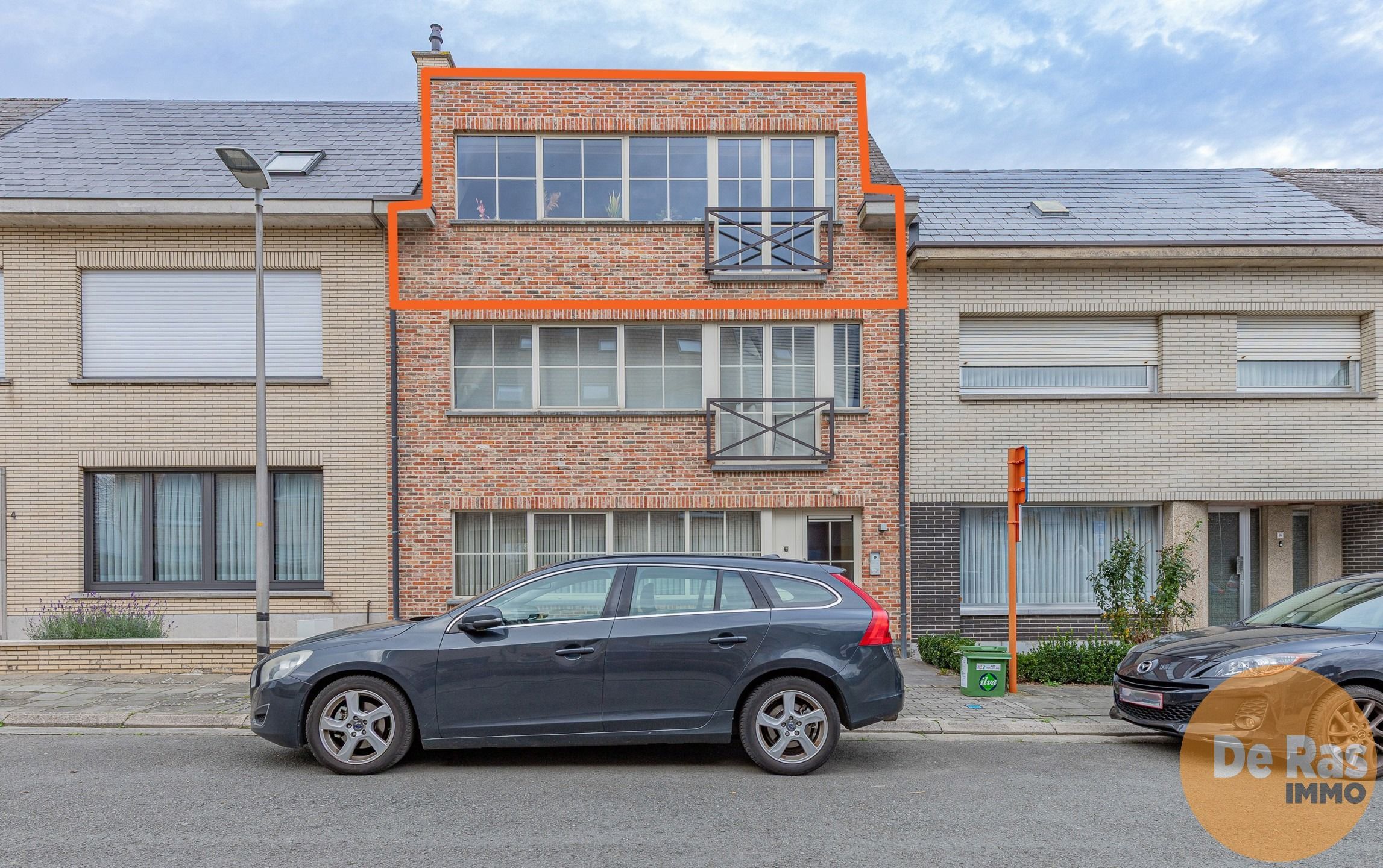 Hoofdfoto van de publicatie: DENDERLEEUW - Appartement  met 2 slpks, zolder en garage 