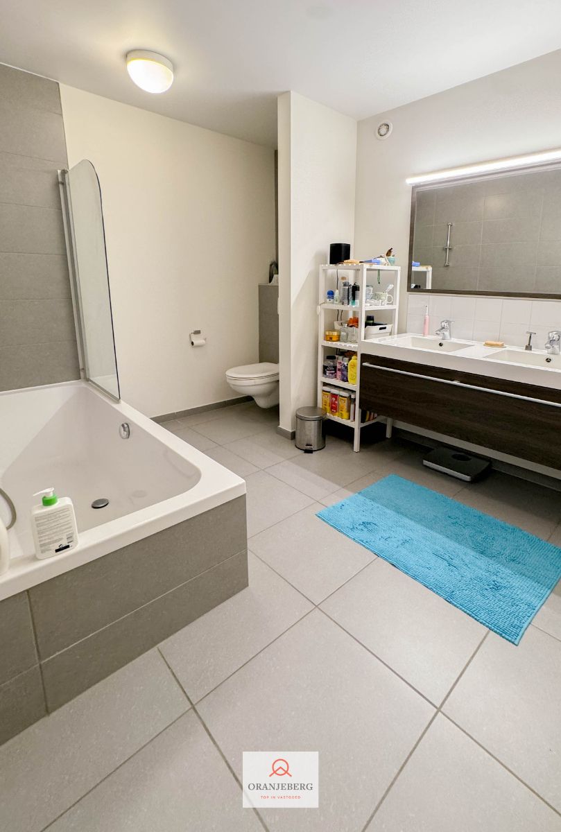 Ruim 3 slaapkamer appartement op uitstekende ligging in Gent foto 15