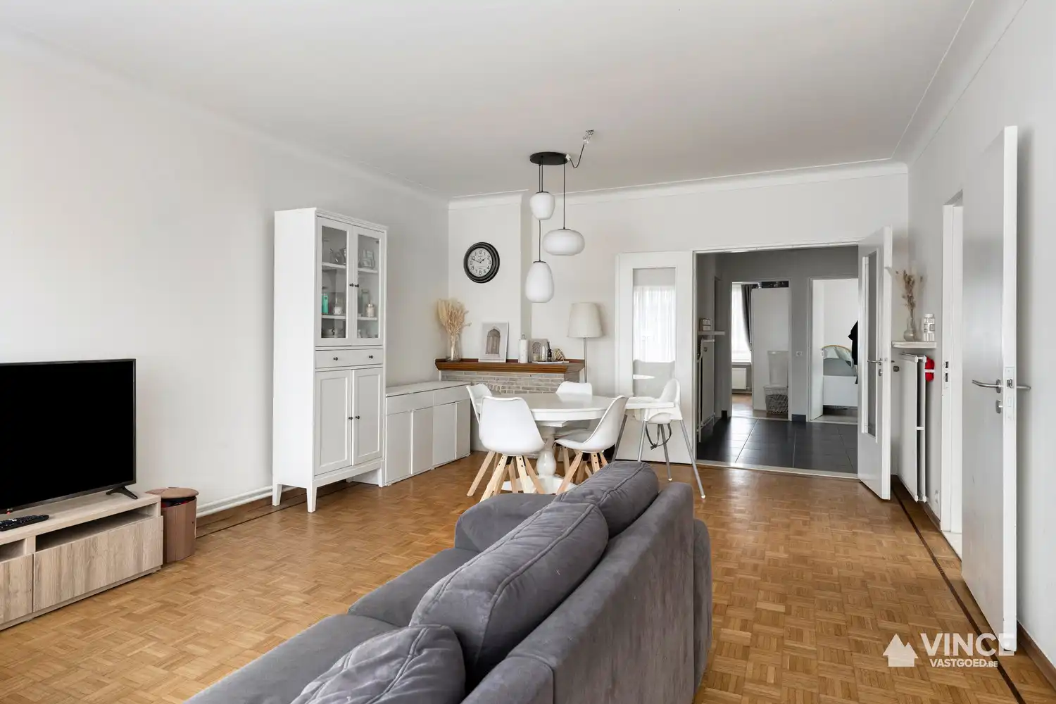 Licht 2 à 3-slaapkamerappartement foto 3