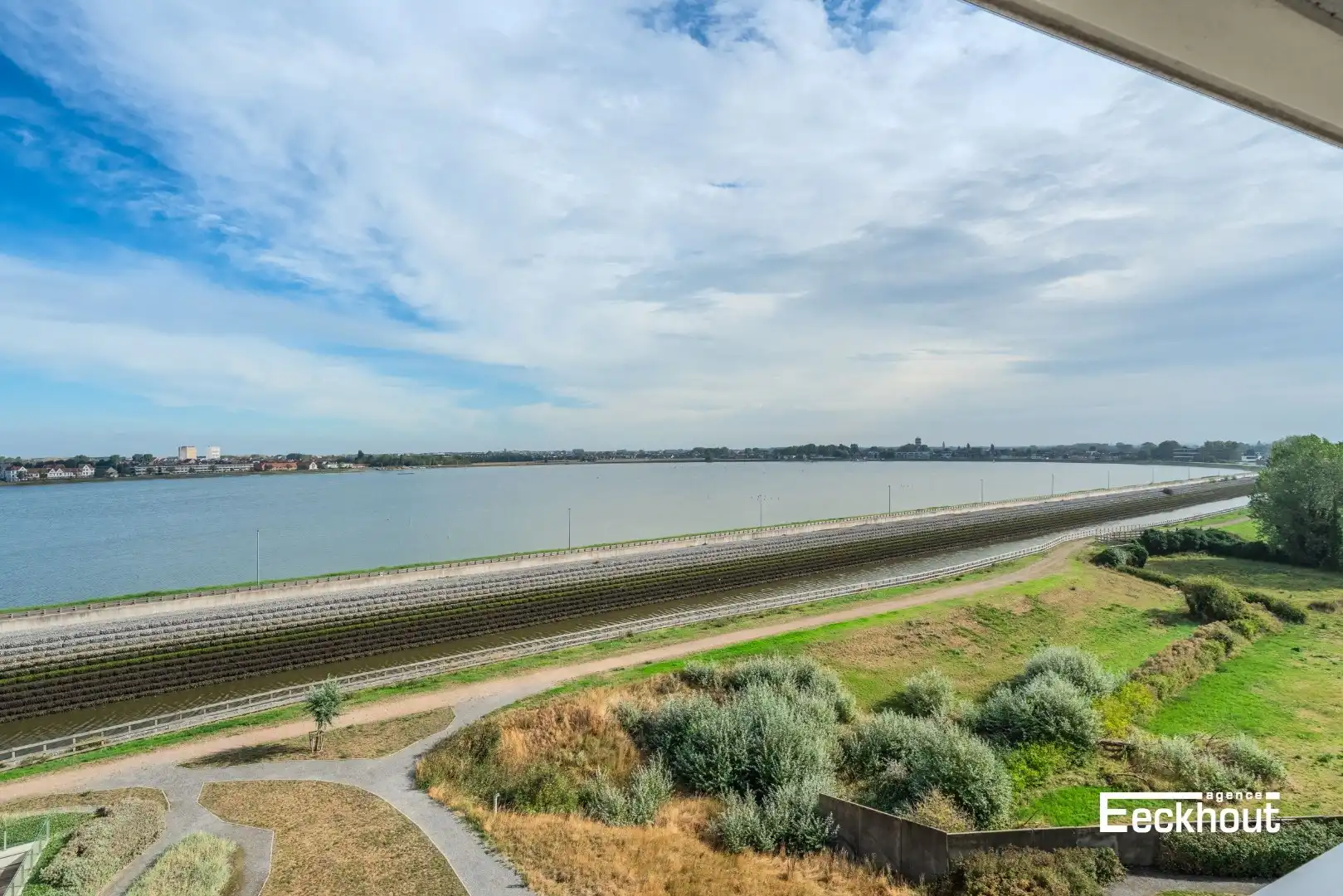 Zeer ruime penthouse (124m²) met 2 terrassen, 3 ruime slaapkamers en een uitnemend uitzicht aan de Spuikom! foto 19