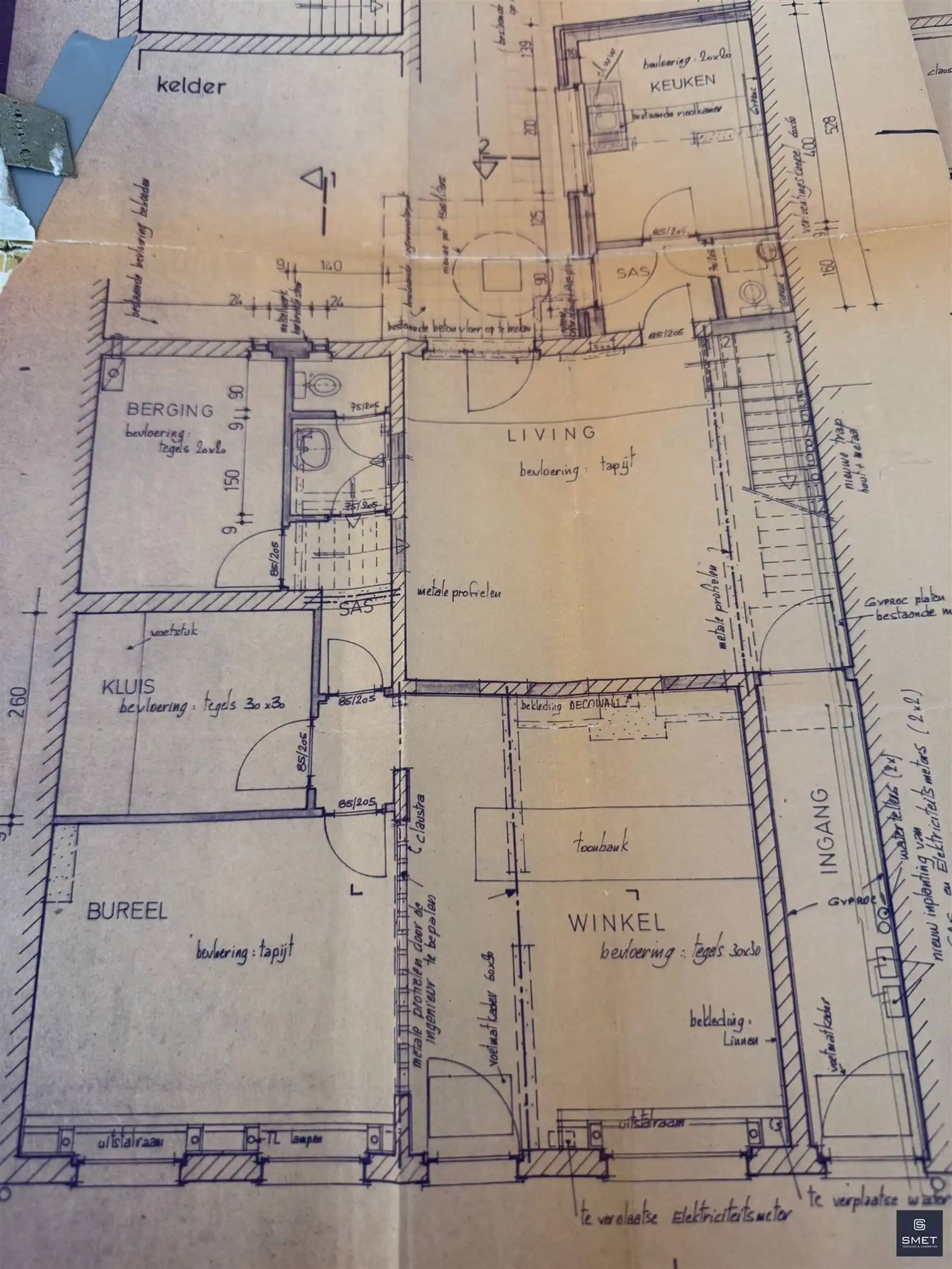 COMMERCIEEL GELEGEN HANDELSRUIMTE foto 23