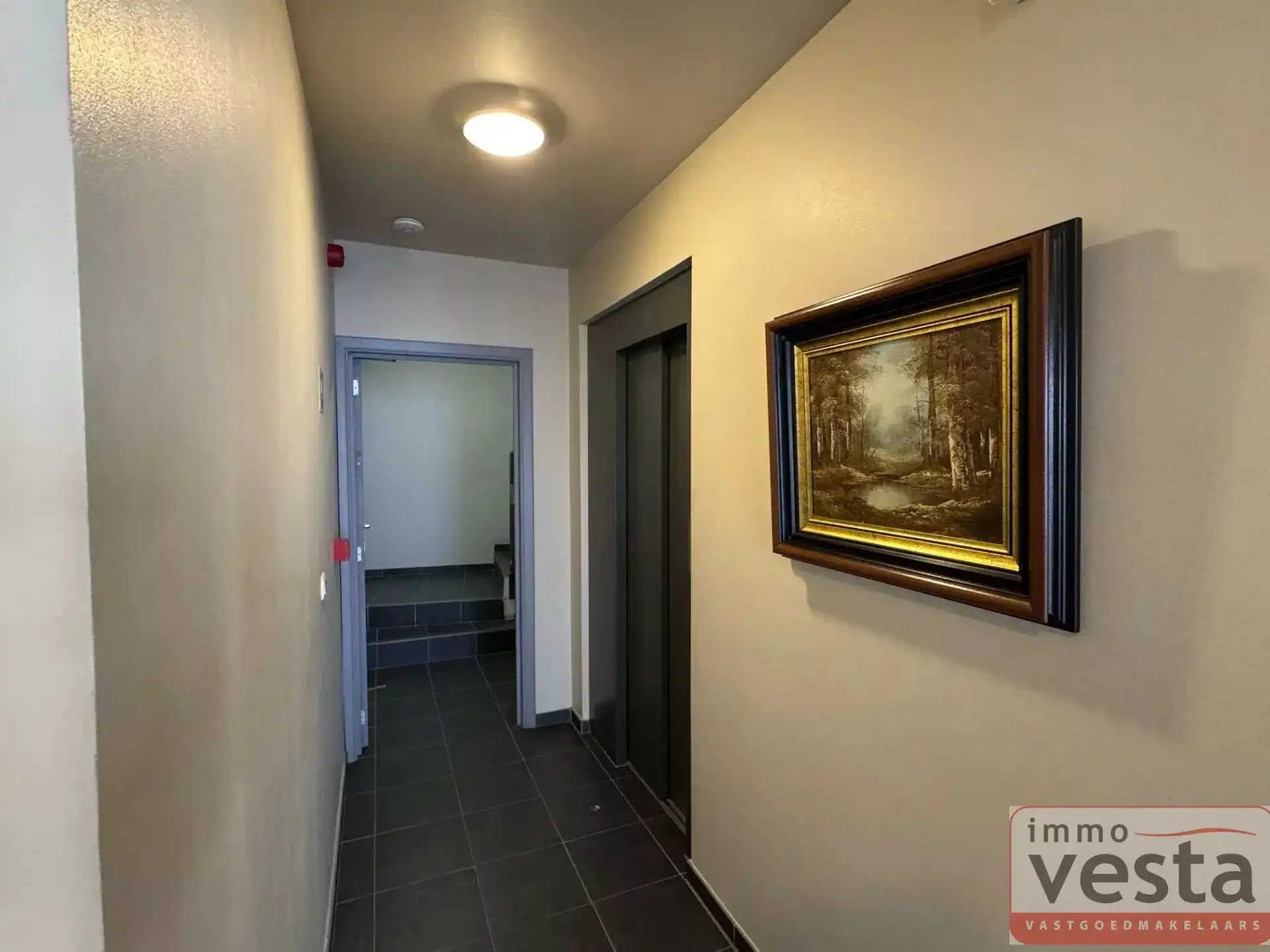 Appartement met twee slaapkamers in centrum van Sint-Truiden foto 3