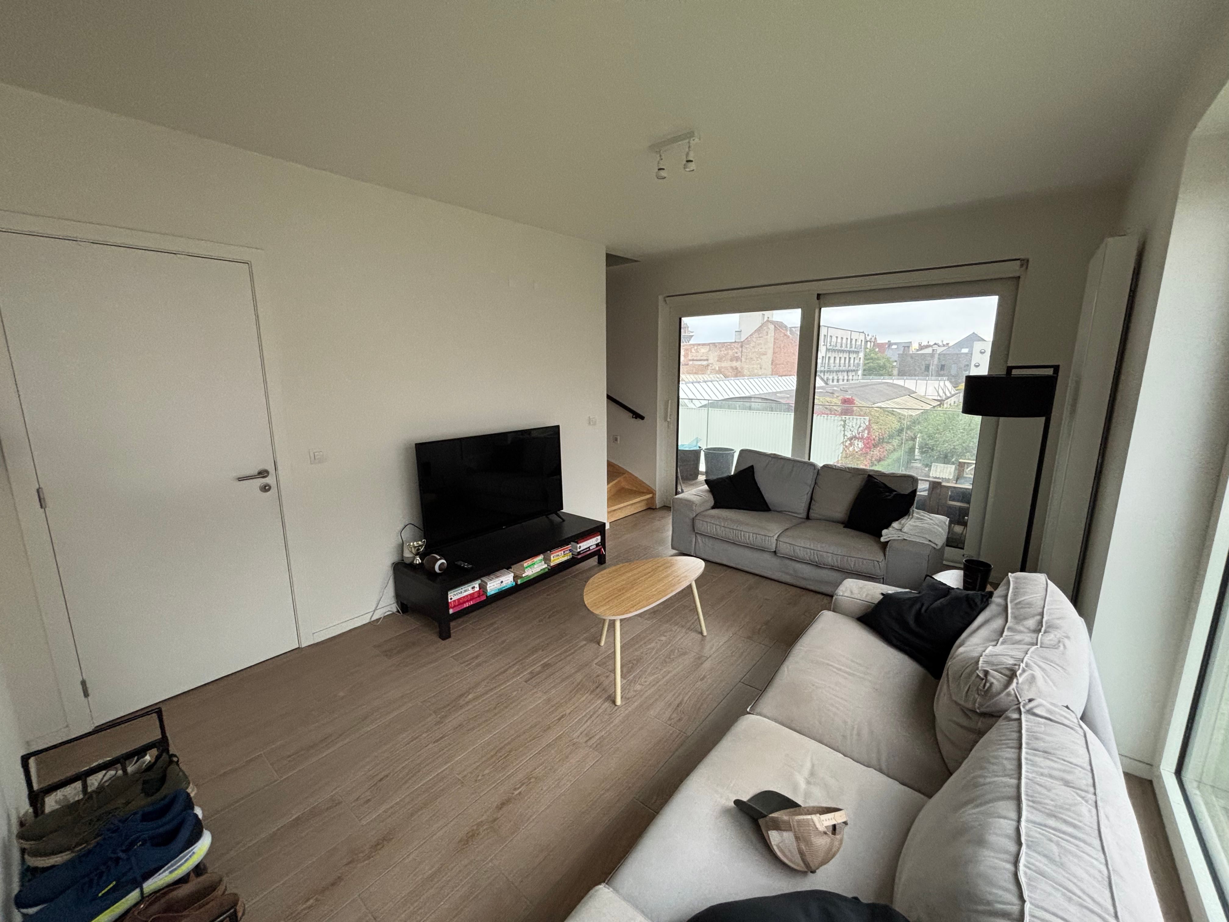 Modern & energiezuinig duplex-appartement te huur – Toplocatie nabij Dok Noord, Gent foto 3