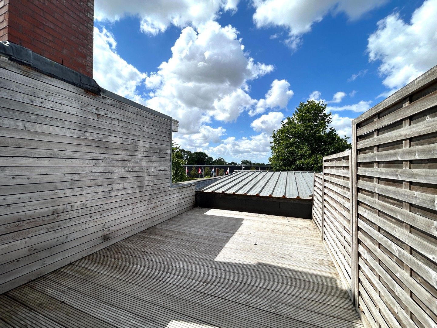 Instapklaar duplex-appartement met 3 slaapkamers in centrum Tielt! foto 5