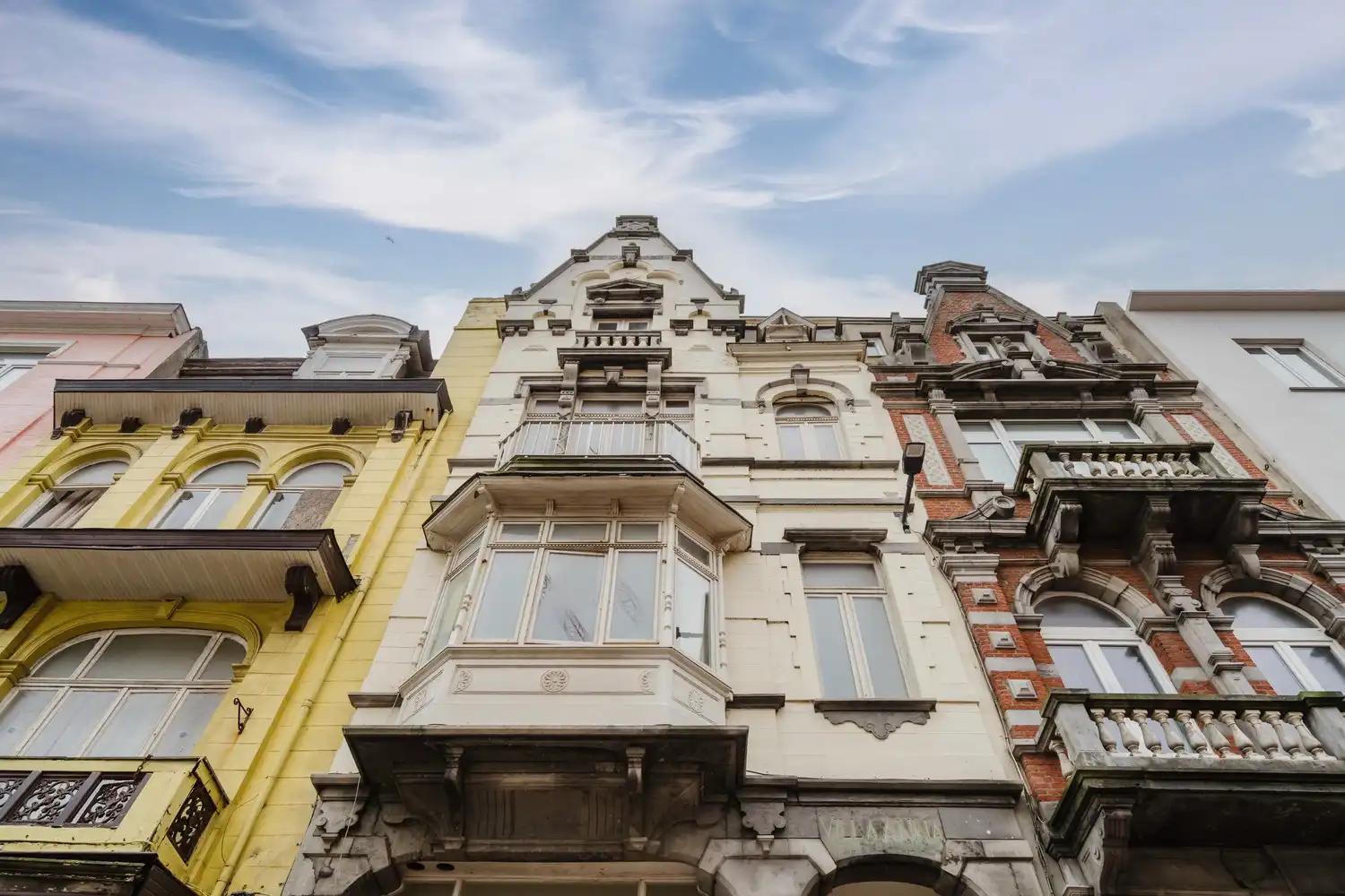 Karaktervol herenhuis aan zee foto 6