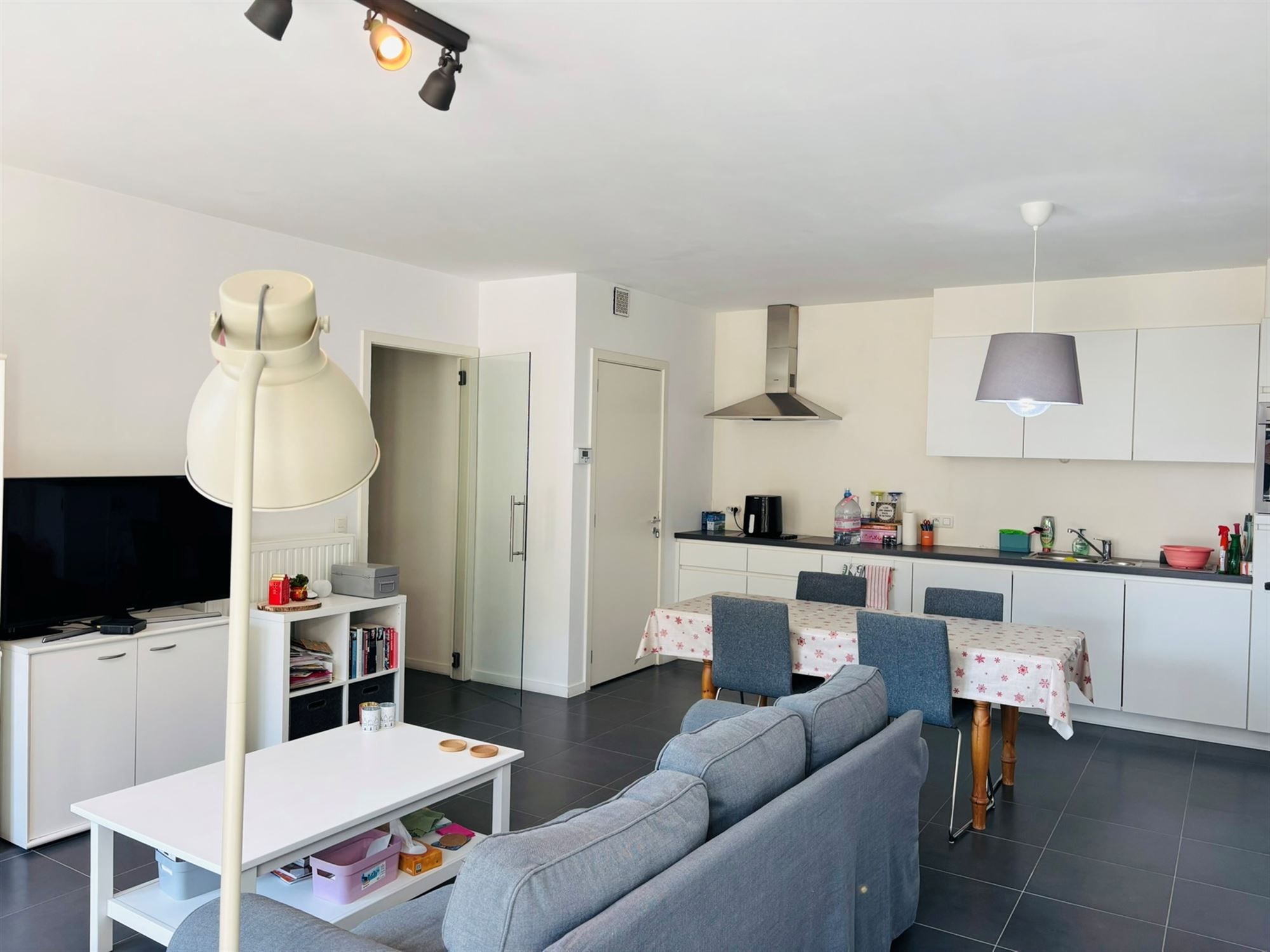 Modern tweeslaapkamerappartement op het bruisende Eilandje foto 2