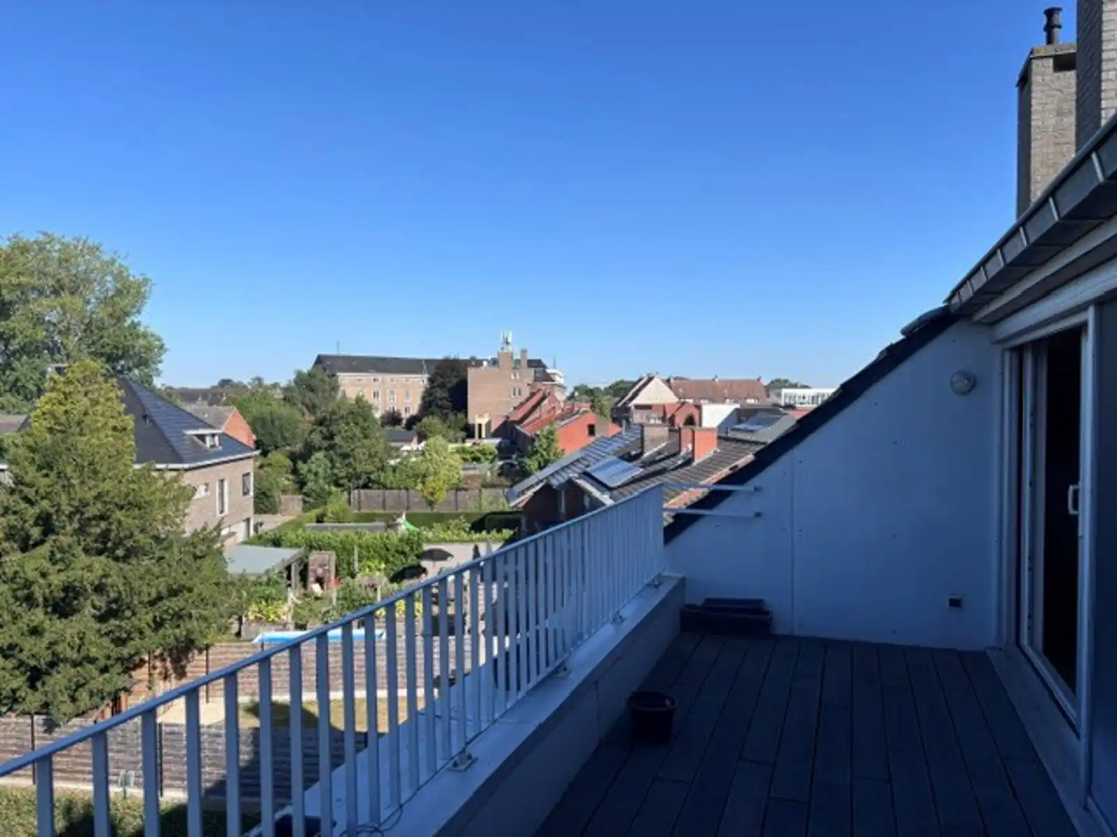 Ruim dakappartement in het centrum van Tielt.  foto 3