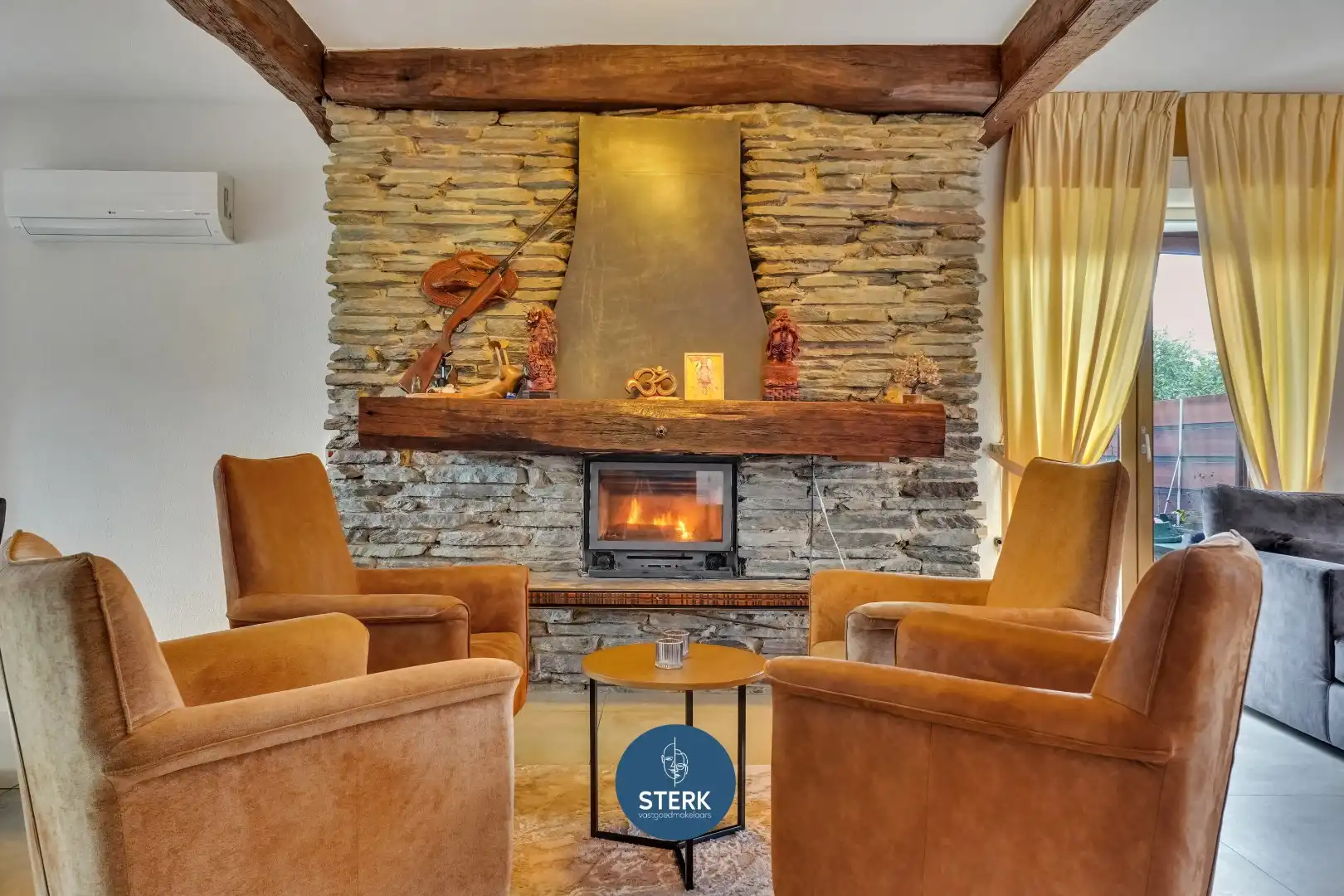 UITZONDERLIJKE WONING MET VEEL POTENTIEEL OP EEN PERCEEL VAN CIRCA 30 ARE ! foto 8