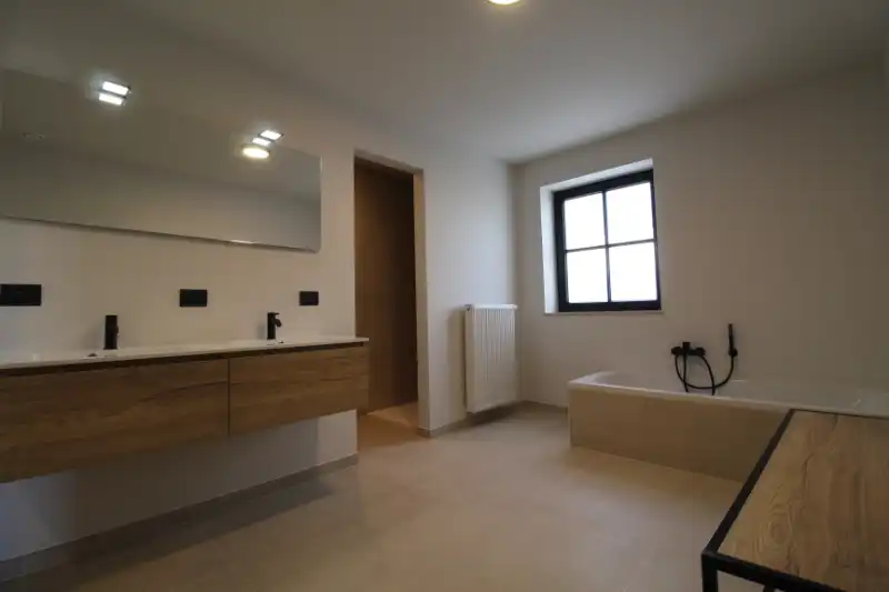 Uitzonderlijke woning te Izegem foto 20