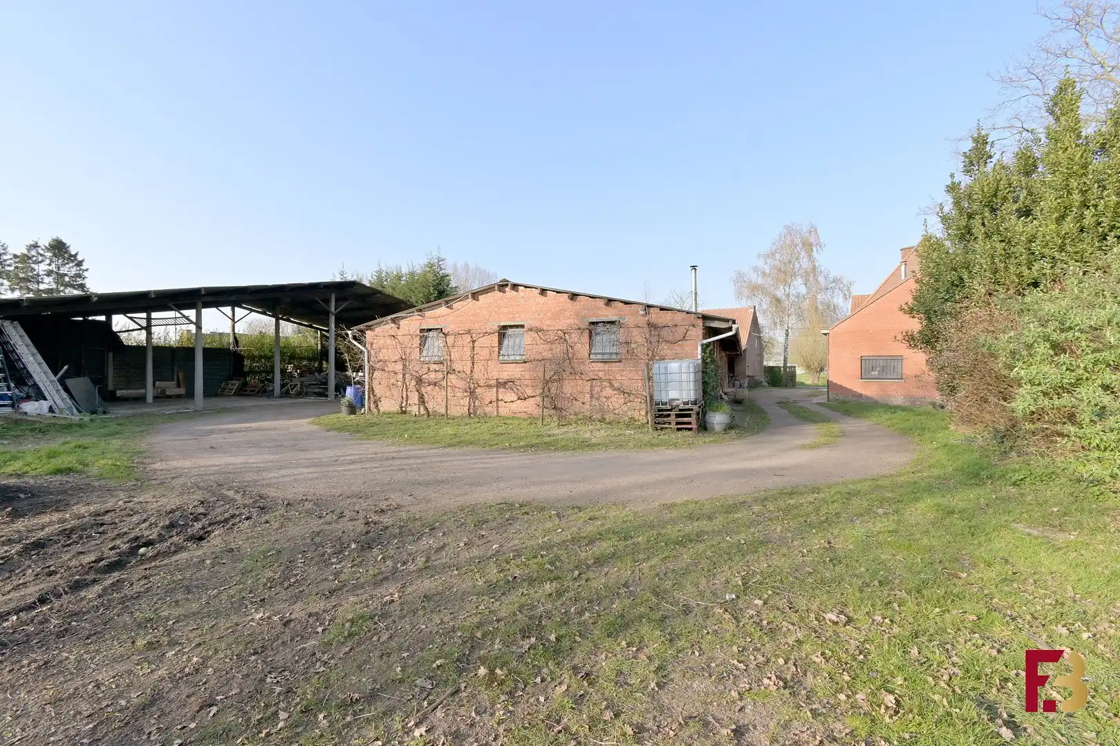 Woning met stallen op circa 1,9ha in het groene Lokeren foto 23