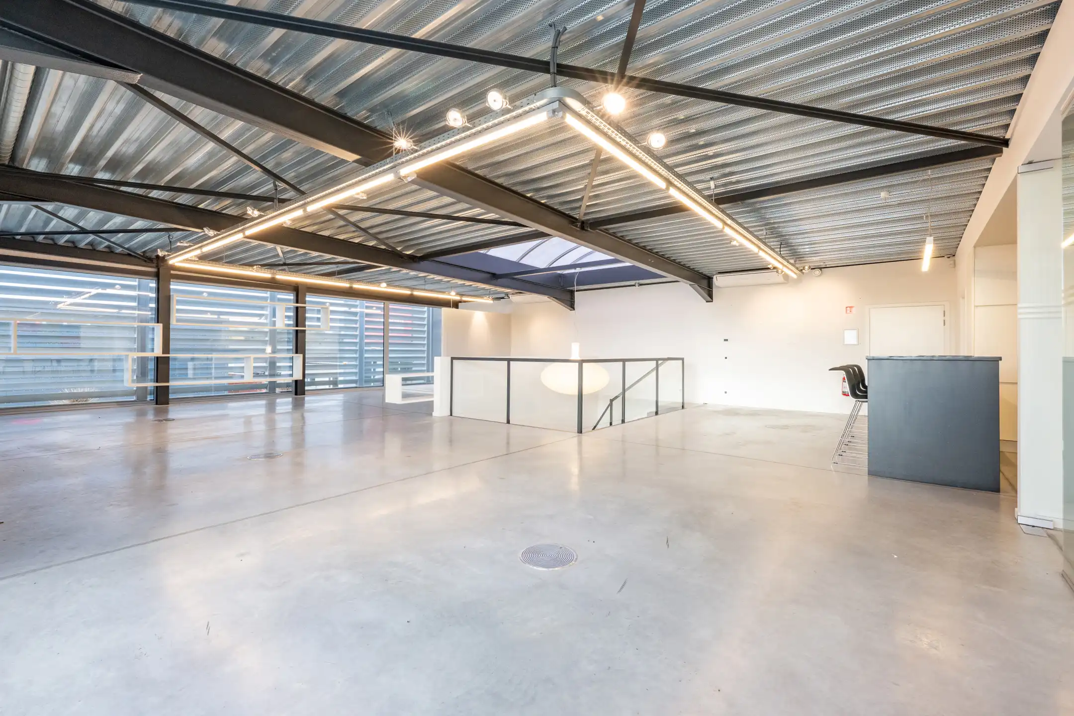 Instapklare kantoren op zichtlocatie te Kapellen foto 3