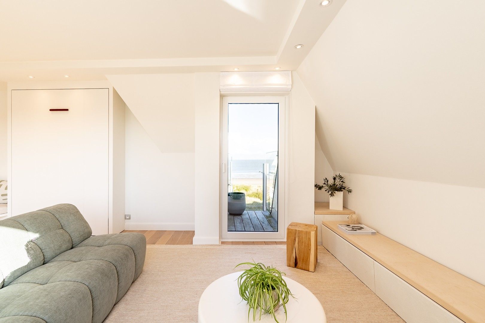 Stijlvol 1-slaapkamerappartement op de Wandeldijk foto 6