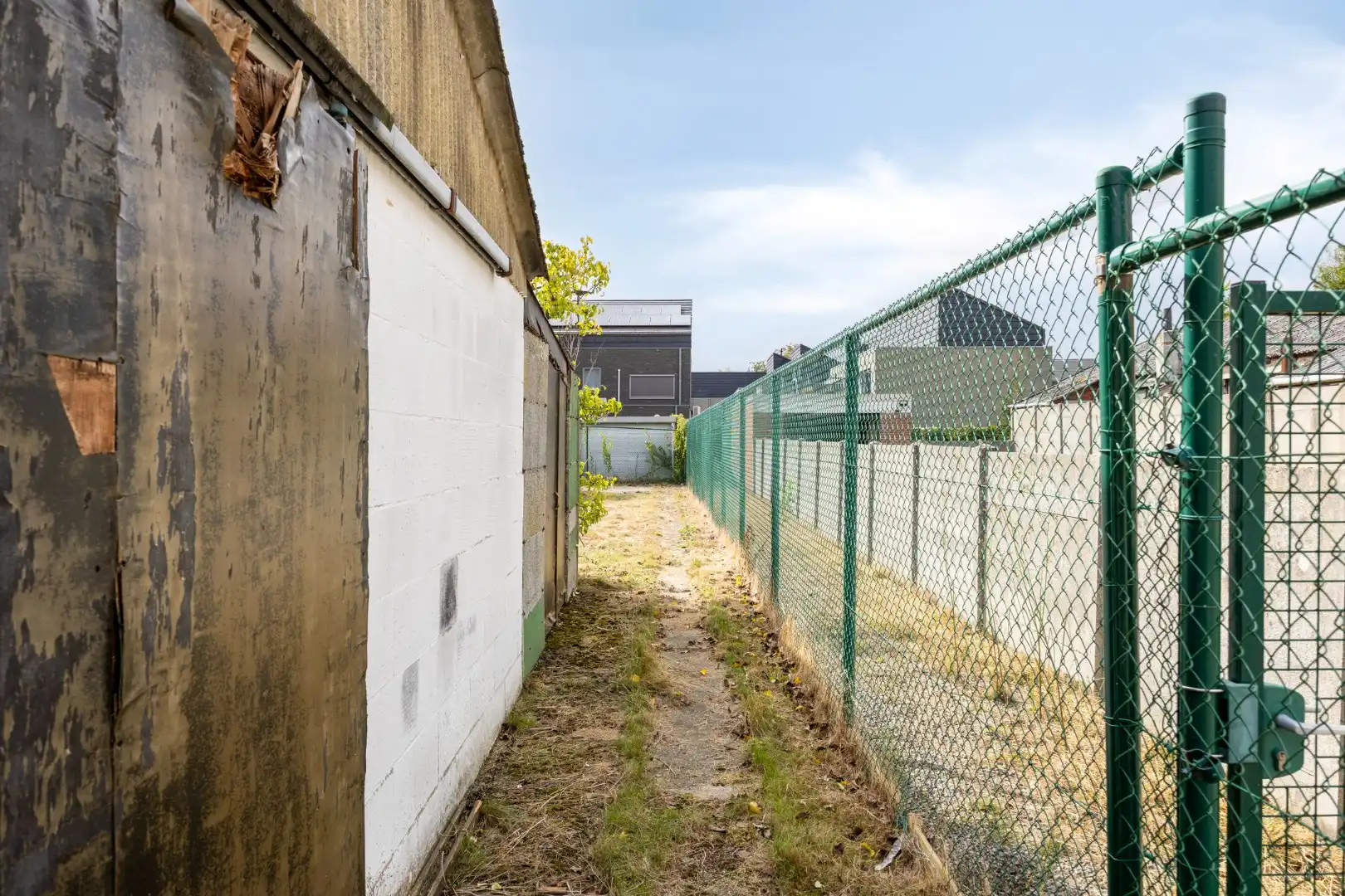 Te renoveren woning met 3/4 slpks in Mol - Ezaart  foto 18