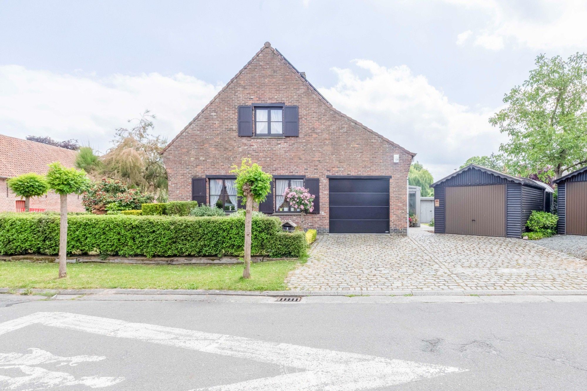 Charmante gezinswoning met prachtige tuin foto 21