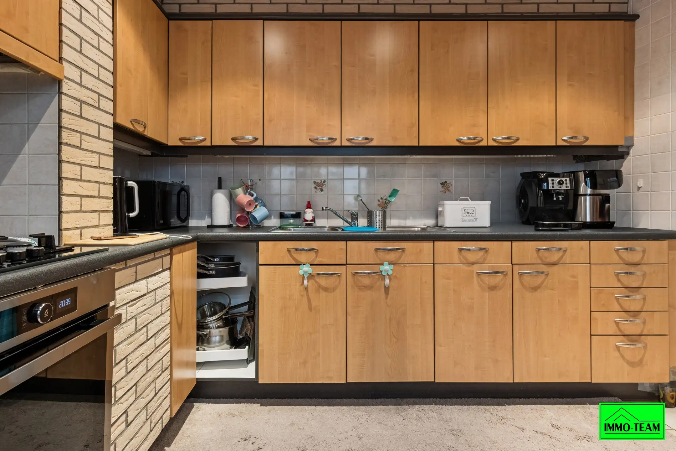 Gezellige 2-gevelwoning op gunstige locatie foto 5