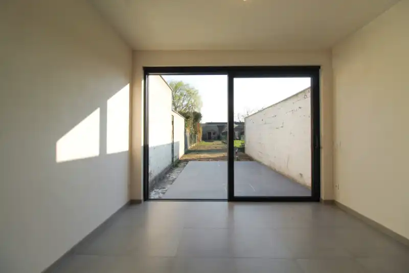 Energiezuinige nieuwbouwwoning te huur in Sint-Kruis foto 6