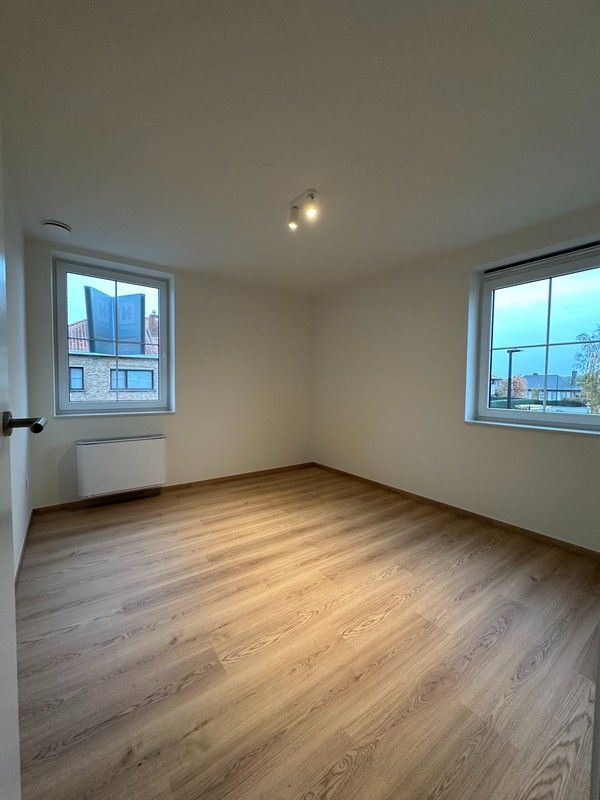 Volledig afgewerkte woning met 3 slaapkamers in Waardamme foto 9