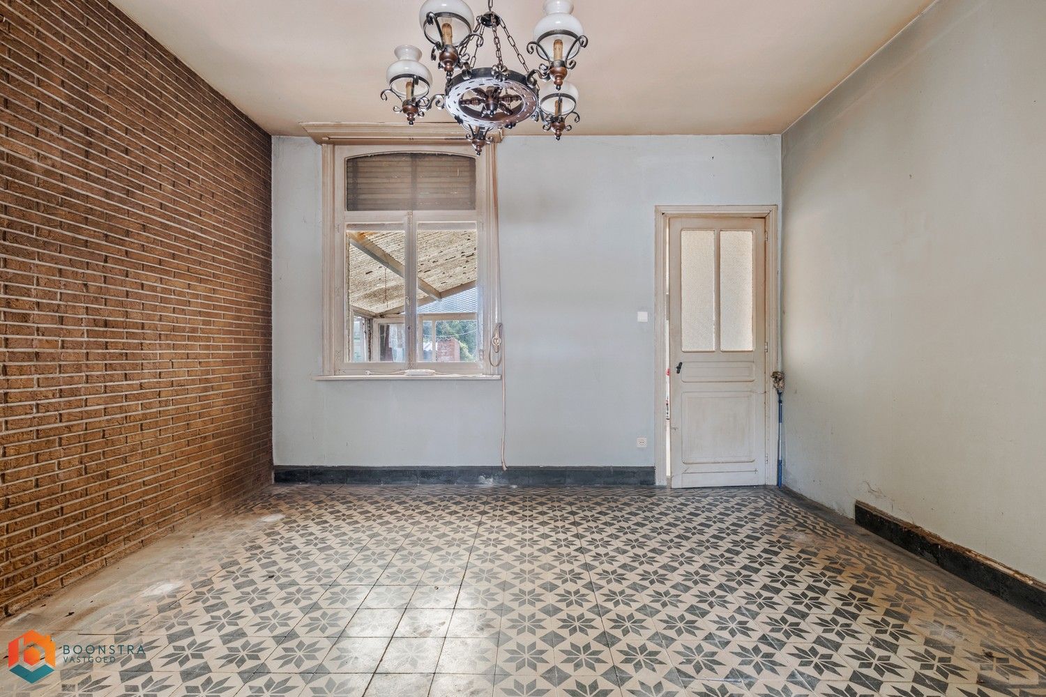 Te renoveren woning met 3 slpkrs en tuin in Beerzel foto 5