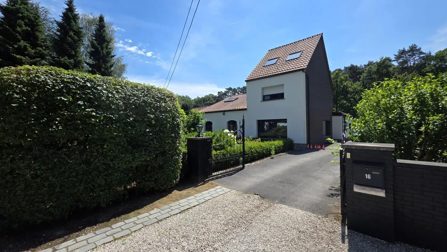 RUSTIG WONEN IN HET GROEN TE RIJMENAM foto {{pictureIndex}}