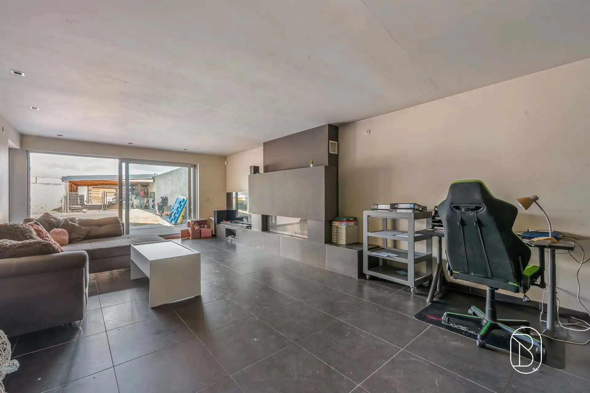 Voormalige bakkerij met woonst, garage, tuin en potentieel foto 14