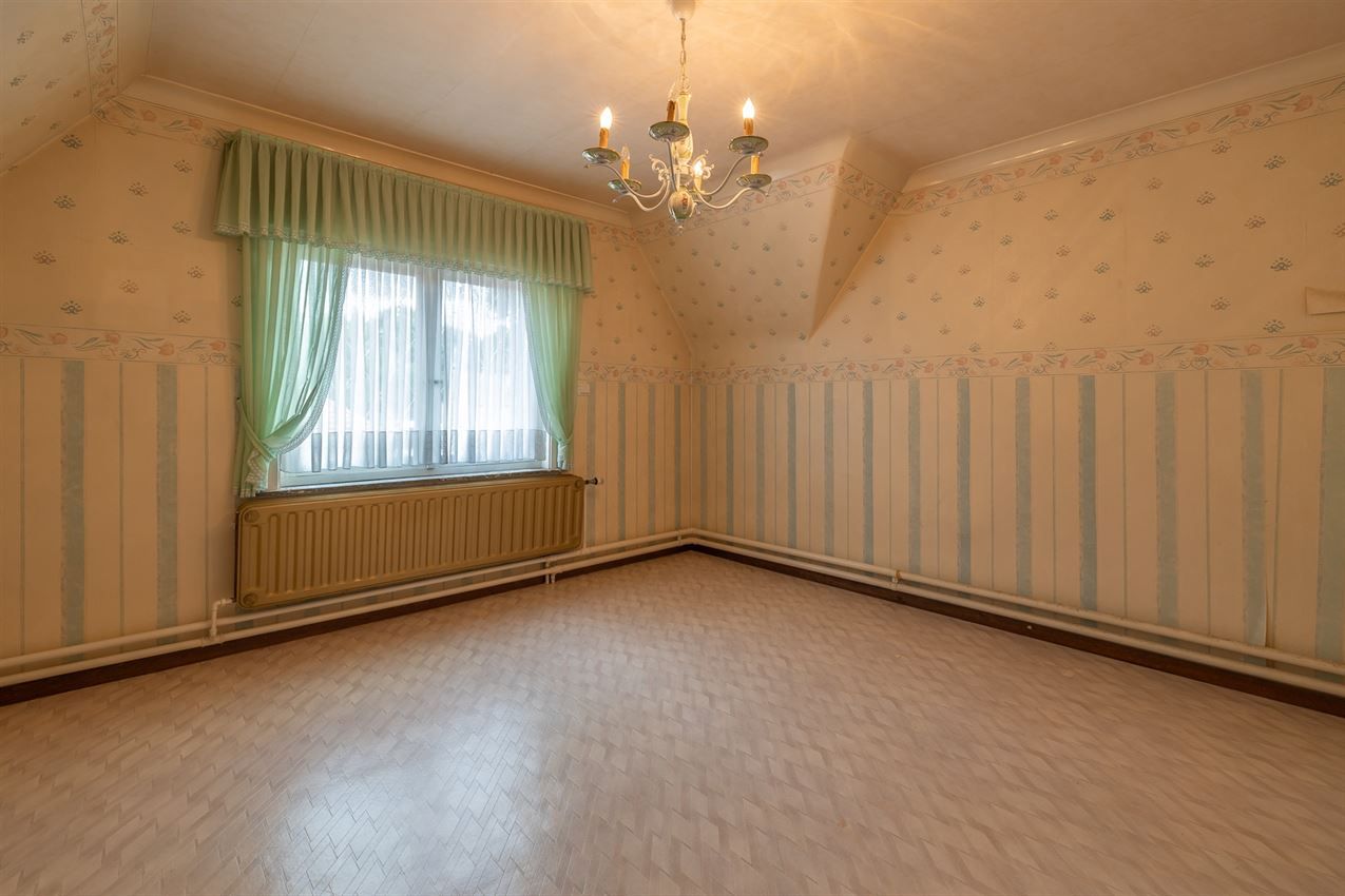 Charmante woning OB op 8are74 met loods foto 9
