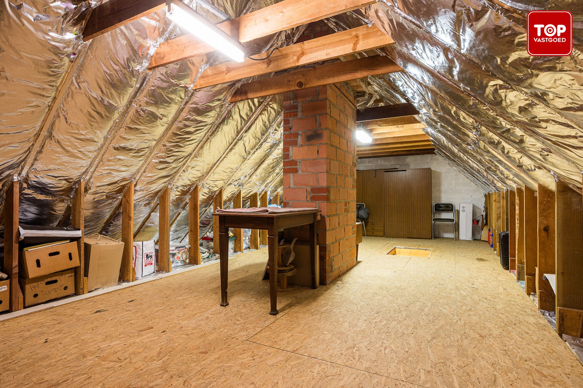 Instapklare woning met 3 slaapkamers en tuin in een doodlopende straat foto 19