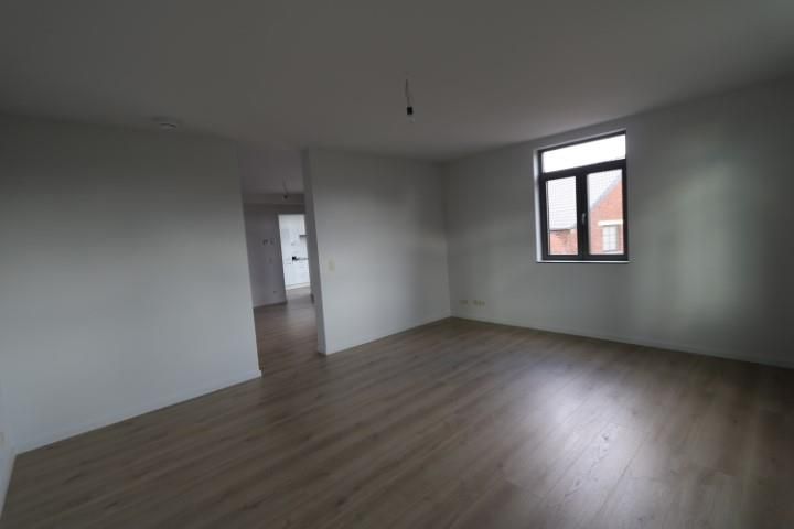 Prachtig appartement op 1e verdieping met terras foto 5