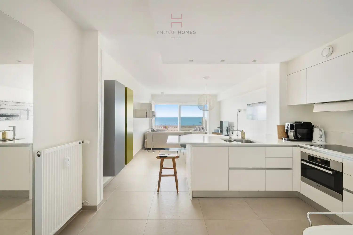 Instapklaar 3-kamerappartement met frontaal zeezicht aan het Rubensplein foto 10